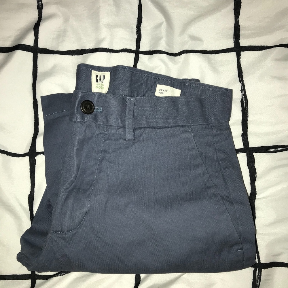 Khakis in Slim Fit with GapFlex